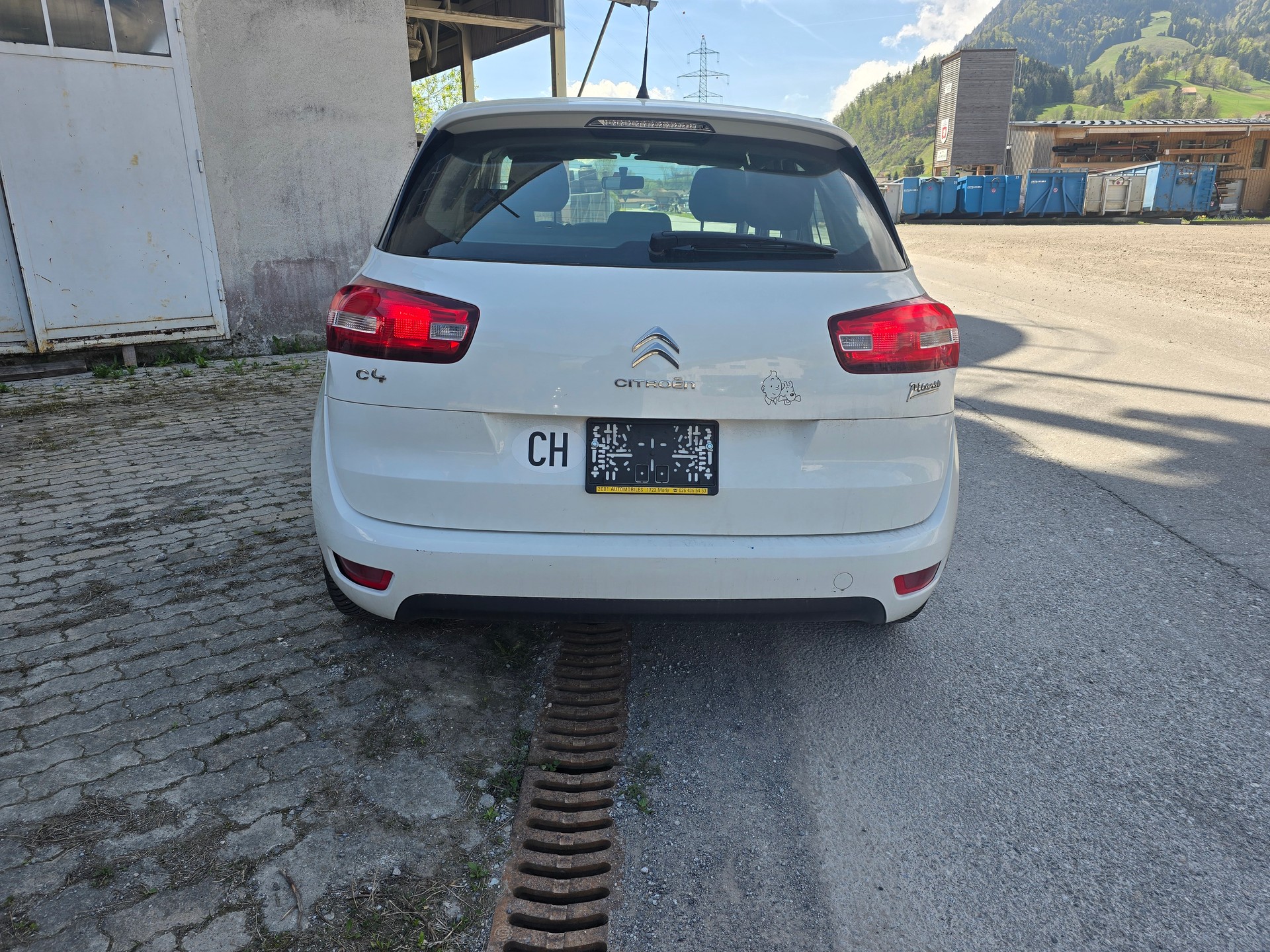 CITROEN C4 Picasso 1.6i 16V Attraction-image-3