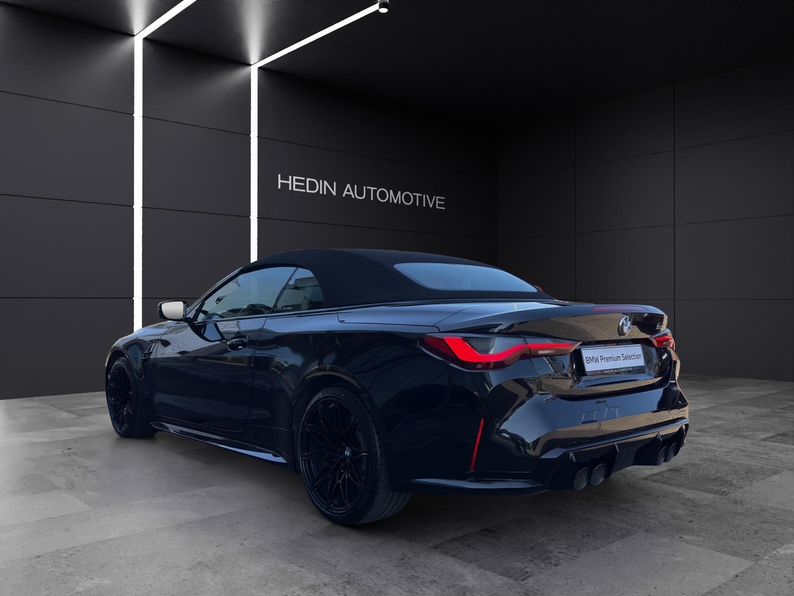 BMW M4 Competition M xDrive Cabrio-showroom-element-3