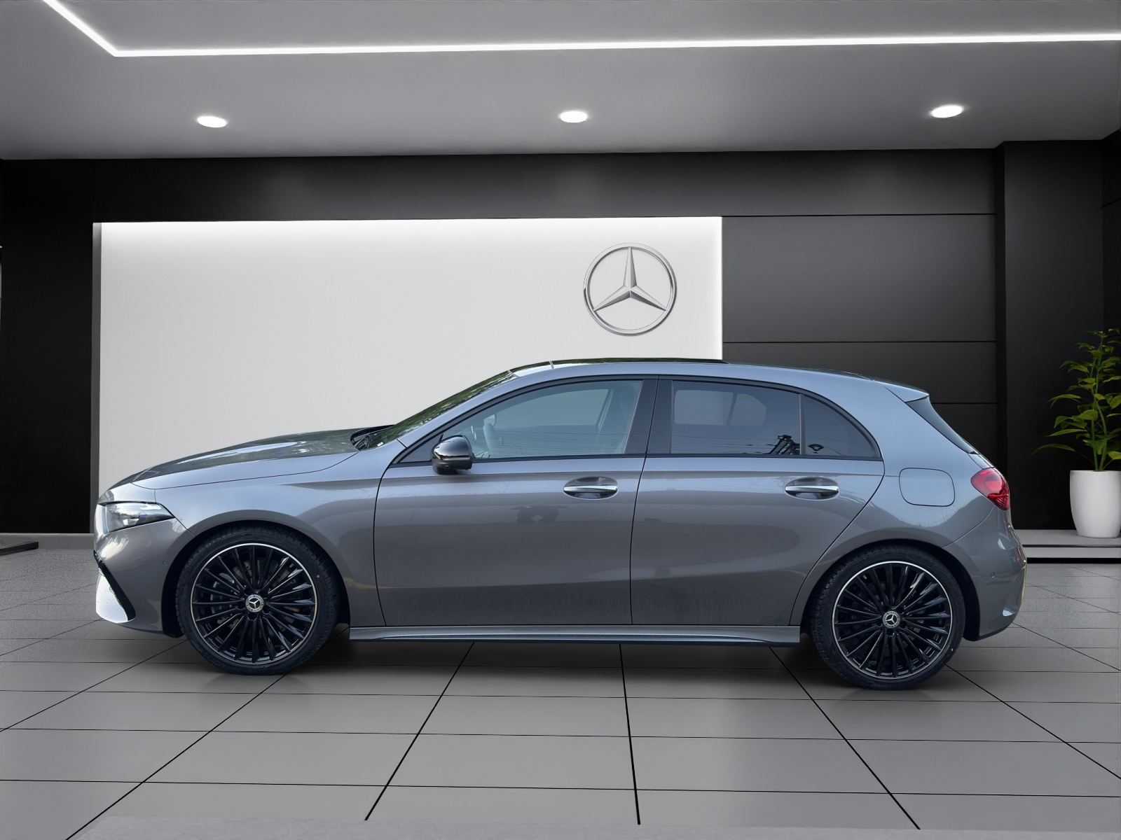 MERCEDES-BENZ A 250 4Matic 8G-DCT-showroom-element-2