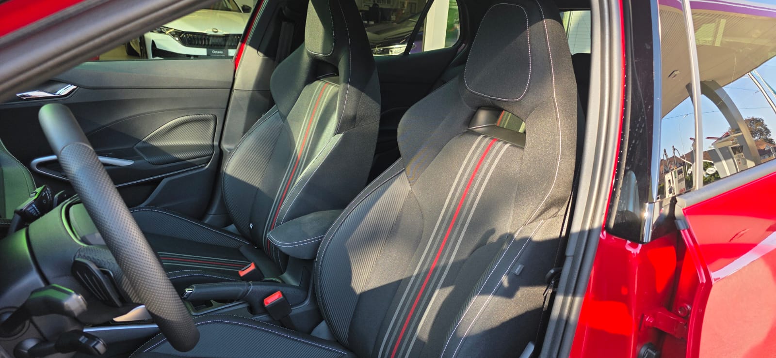 SKODA Fabia 1.5 TSI 130 DSG-showroom-element-3