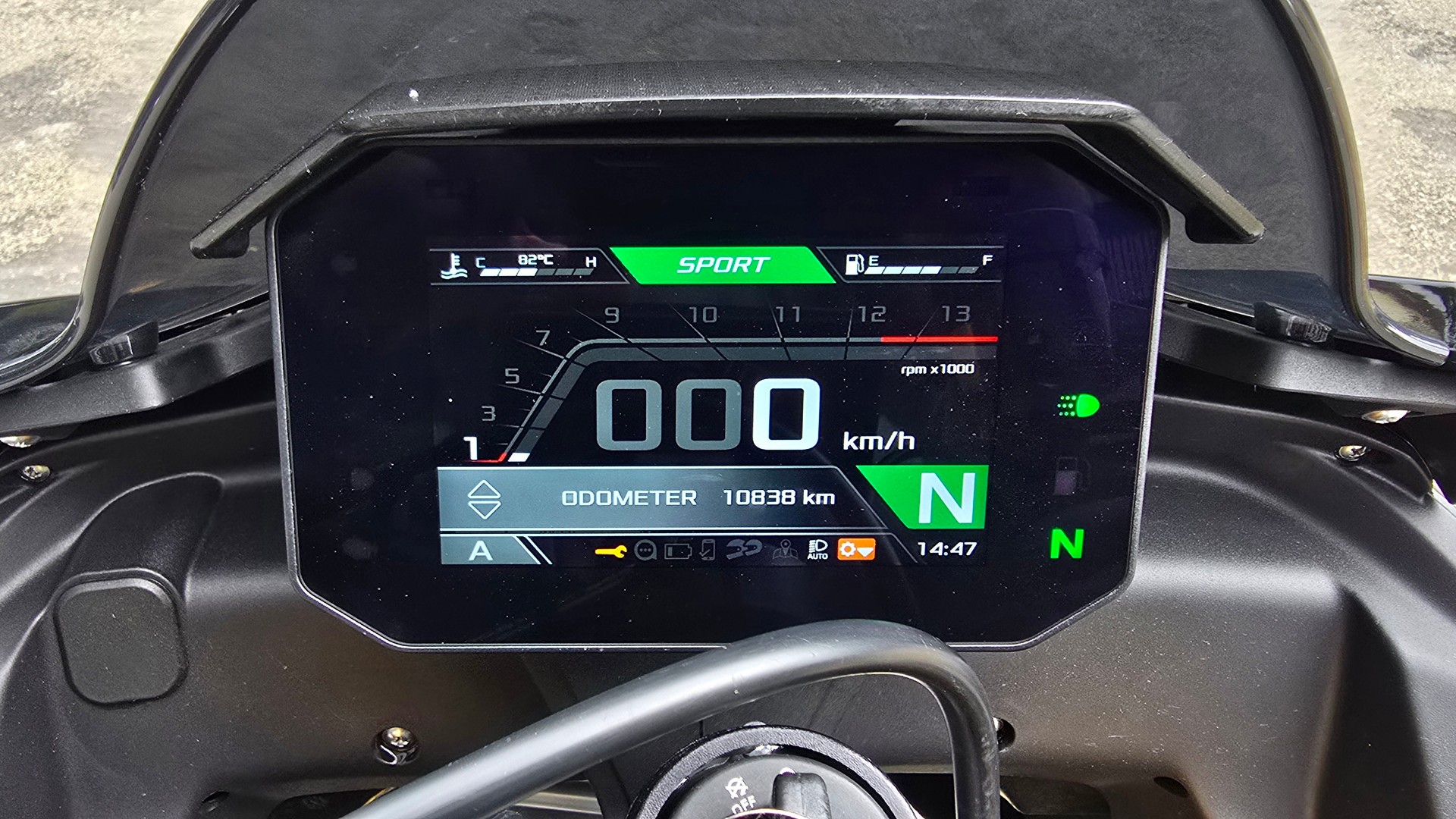 APRILIA Tuono V4 1100 Factory-image-14