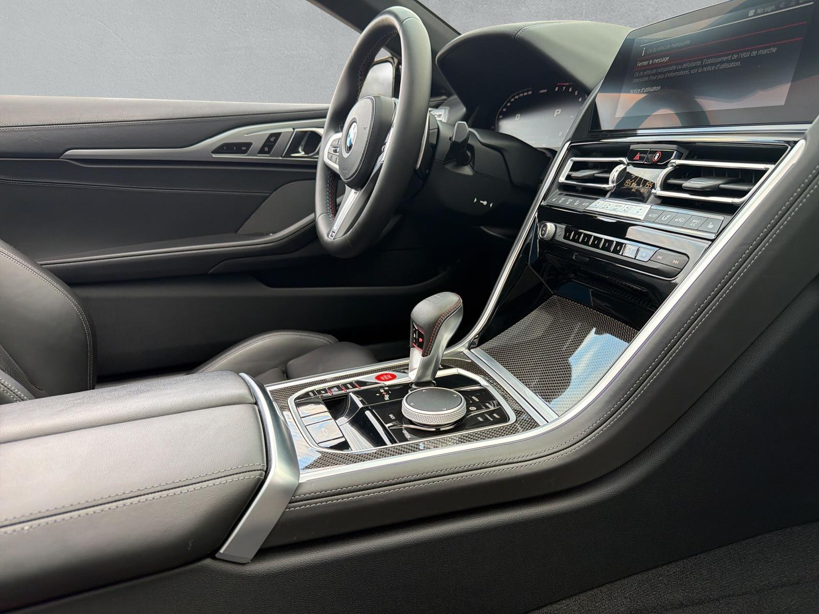 BMW M8 Competition xDrive Cabriolet-image-13
