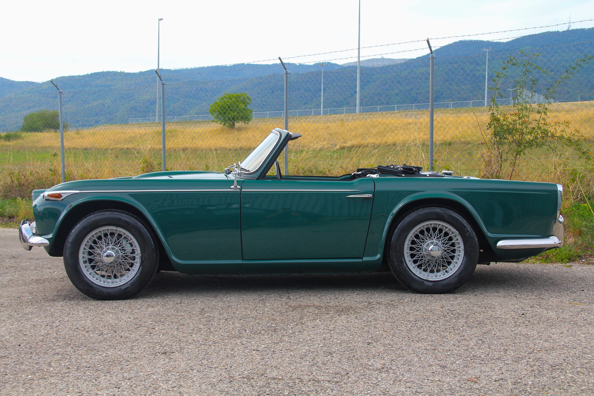 TRIUMPH TR4A IRS ( TR4 A IRS ) + Overdrive ⭐⭐⭐⭐⭐-image-24