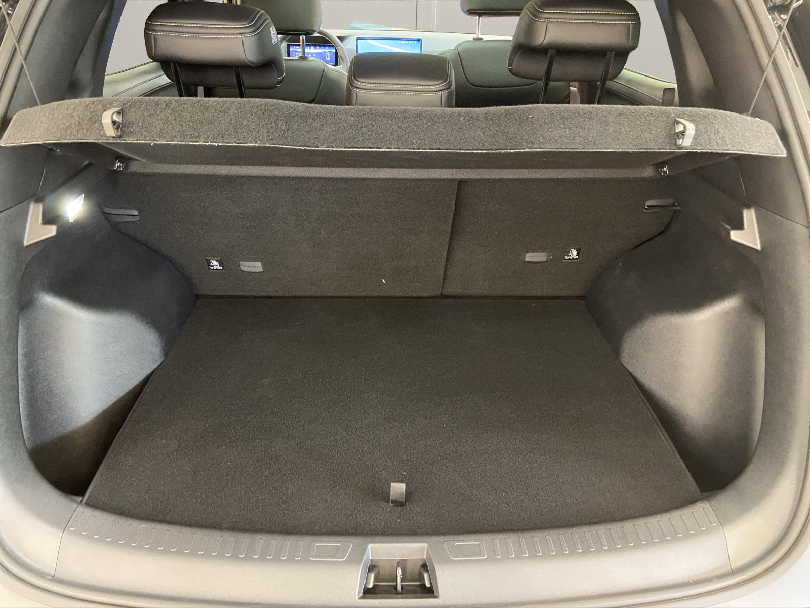 BYD Atto 2 DM-i Boost-image-11