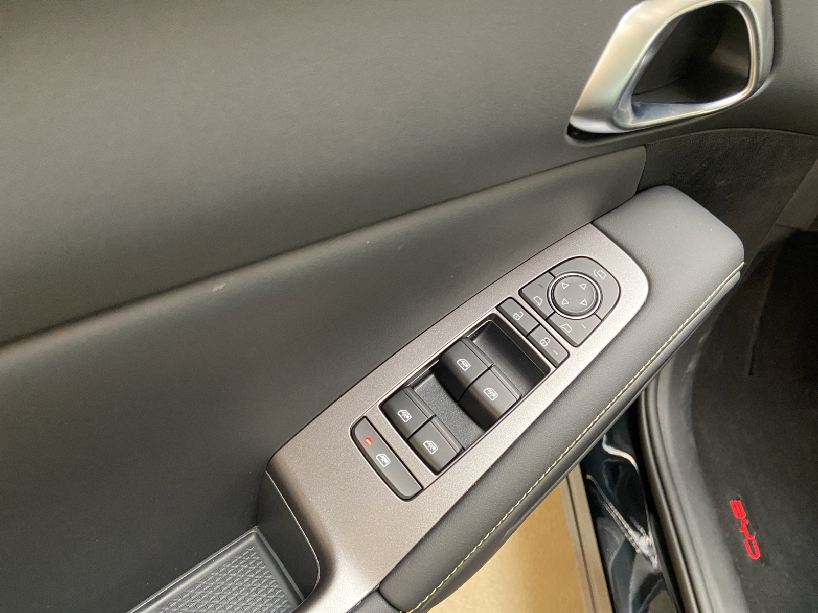 BYD Atto 2 DM-i Boost-image-14