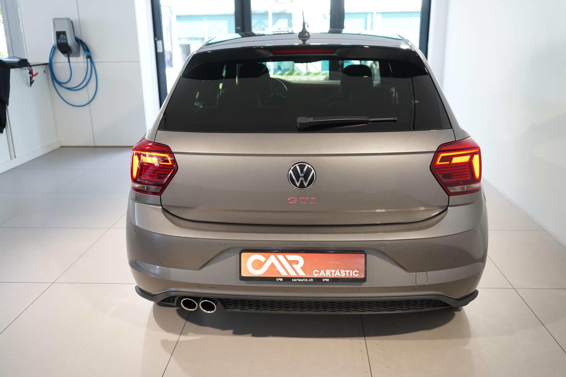 VW Polo 2.0 TSI GTI DSG-showroom-element-3