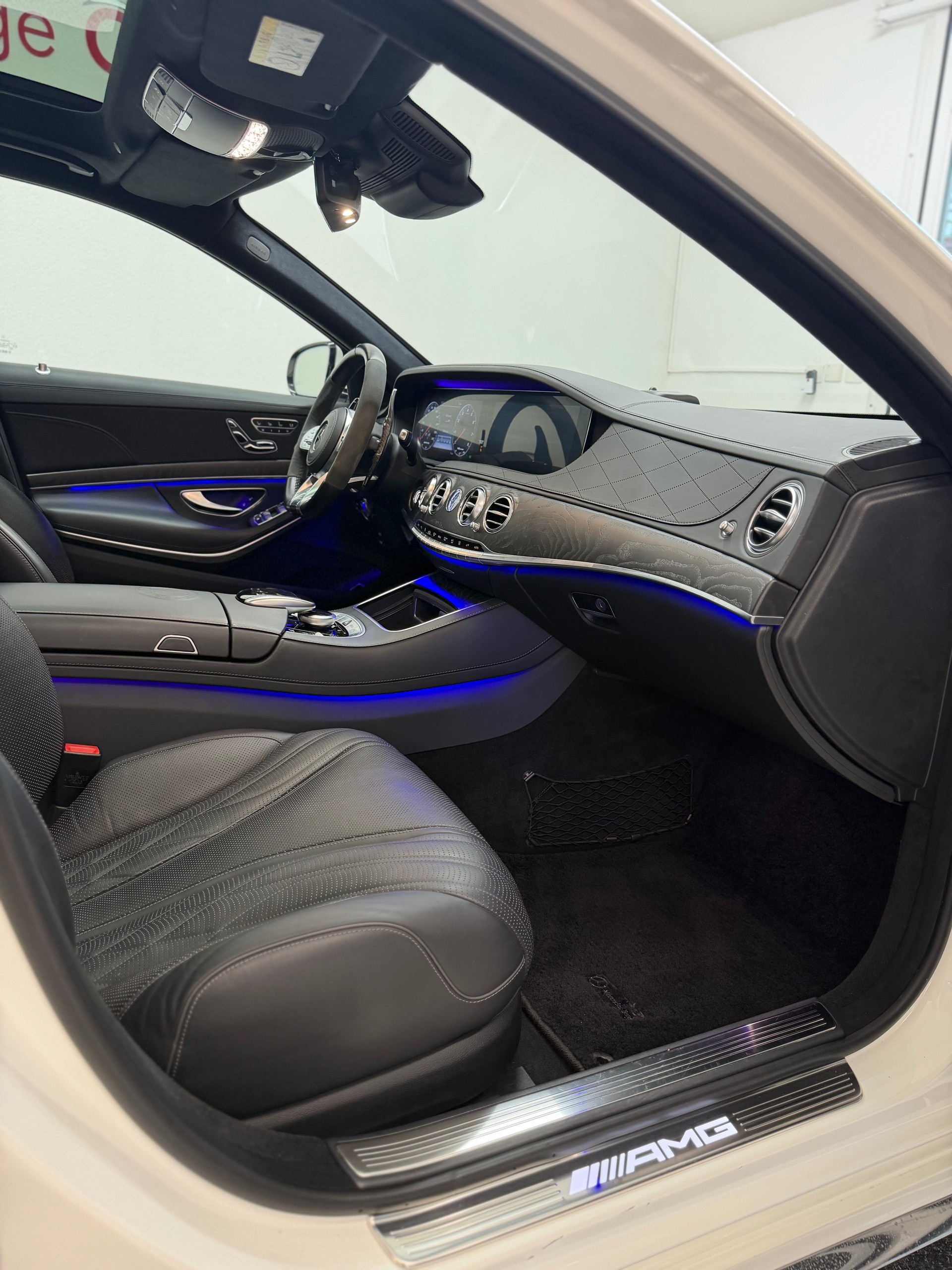 MERCEDES-BENZ S 63 V8 AMG 4matic+ lang-image-11