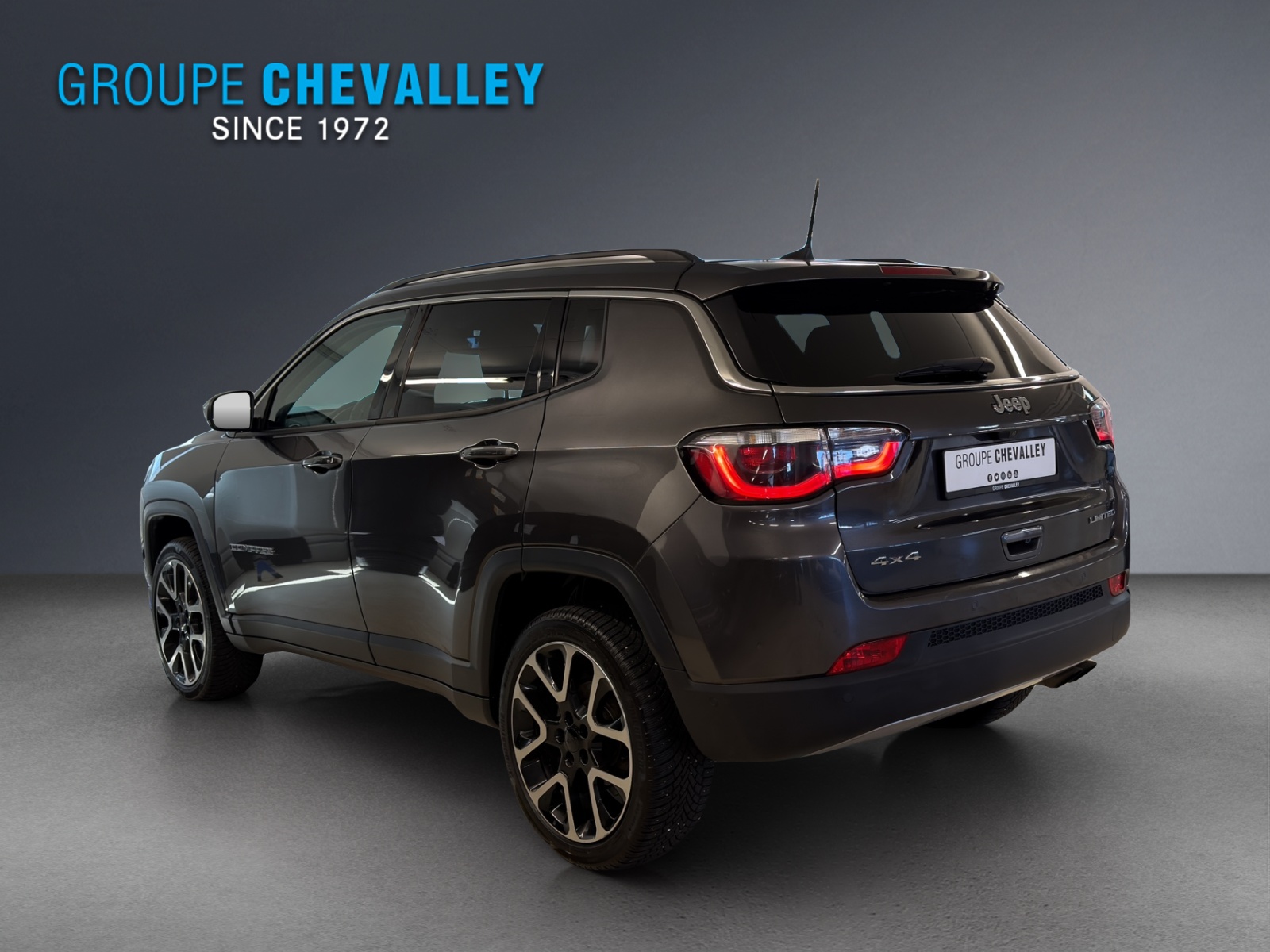 JEEP Compass 1.4 T Limited AWD-showroom-element-3