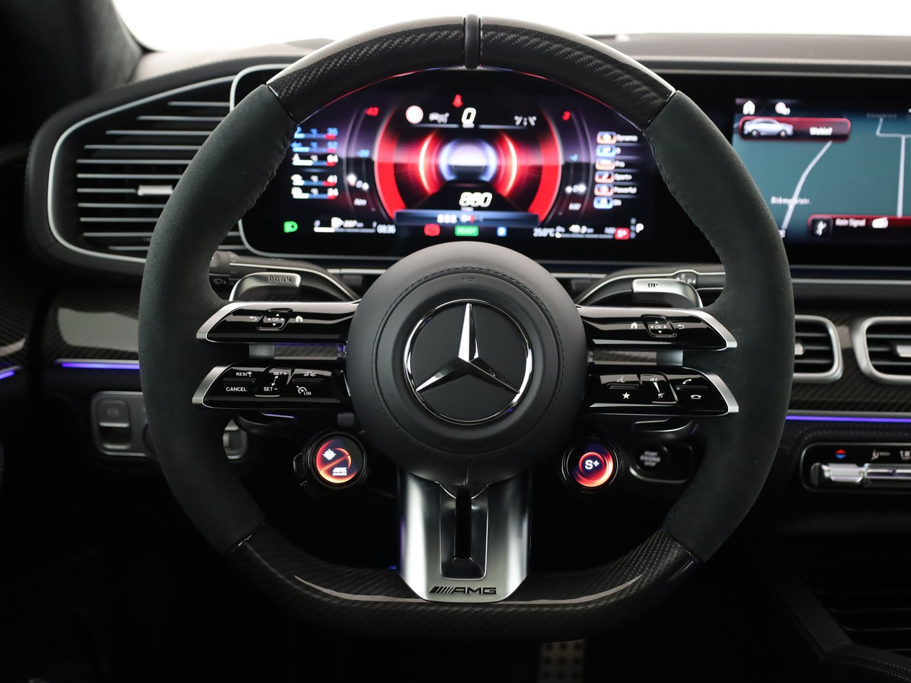 MERCEDES-BENZ GLE Coupé 53 AMG Hybrid 4Matic+ 9G-Tronic-image-5