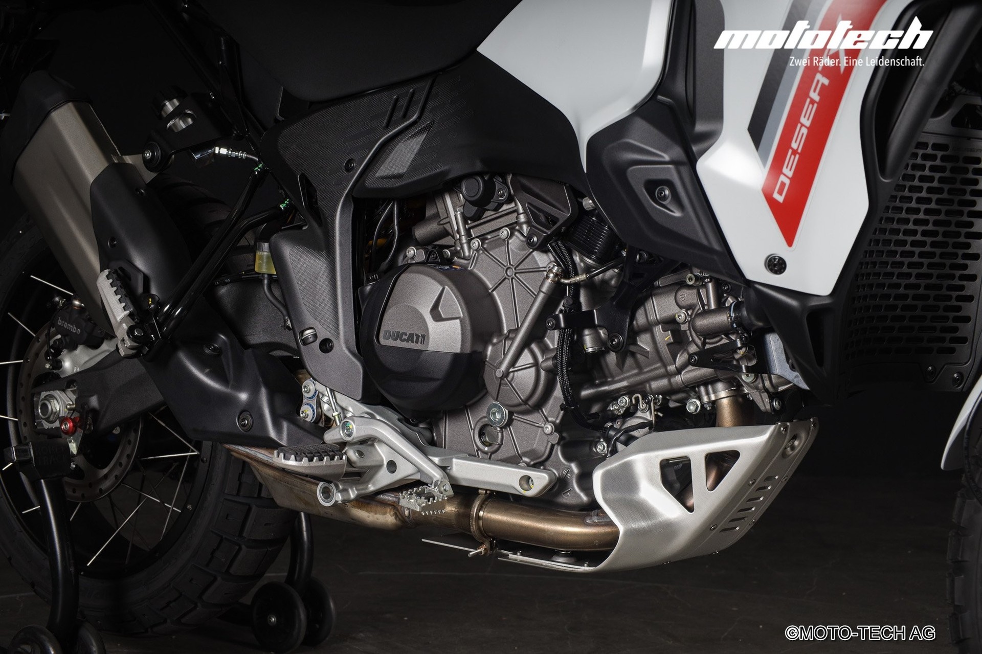 DUCATI Desert X V2 (35/81kW)-image-7