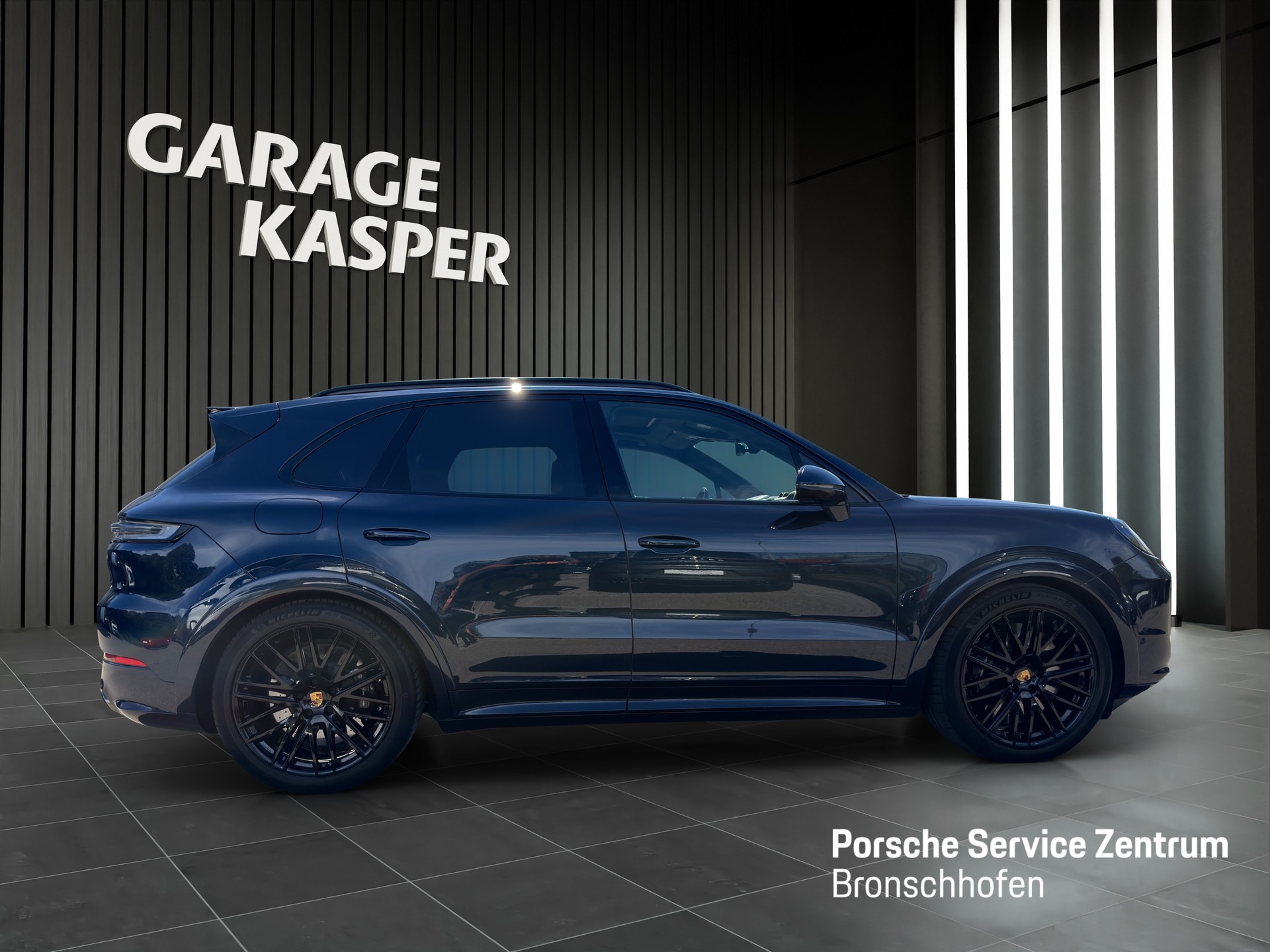 PORSCHE Cayenne 4.0 V8 Turbo E-Hybrid-image-5