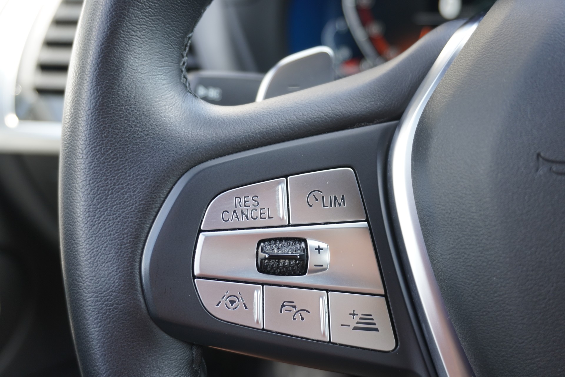 BMW X3 xDrive 48V 20d Steptronic-image-36
