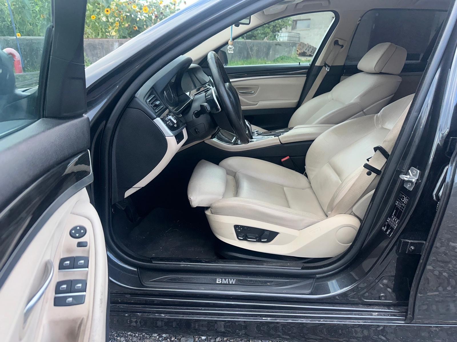 BMW 523i Touring Steptronic-image-8