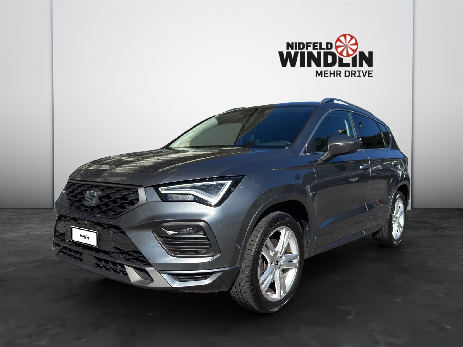 SEAT Ateca-showroom-element-1