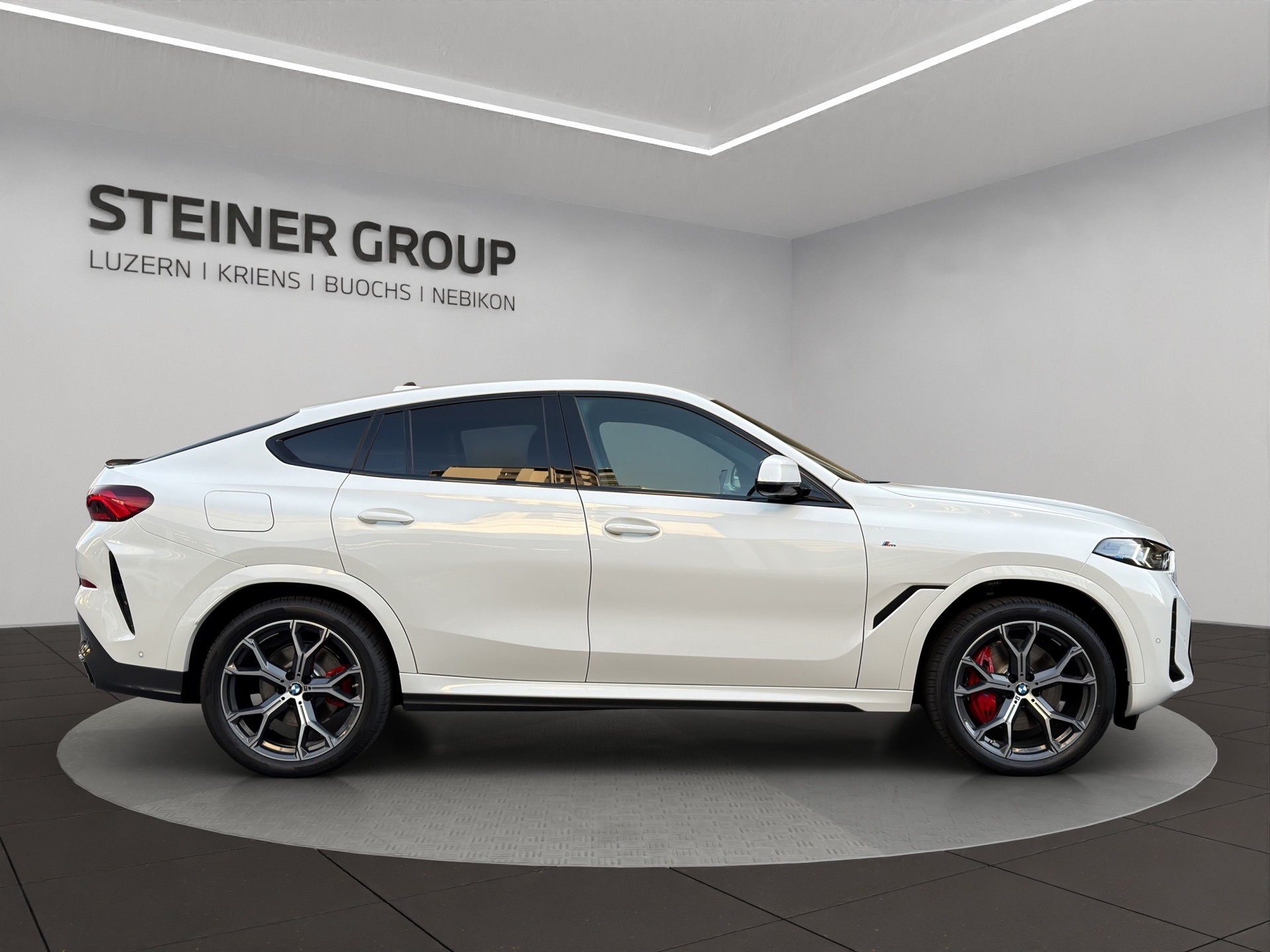 BMW X6 xDrive 48V 30d M Sport Pro Steptronic-showroom-element-3