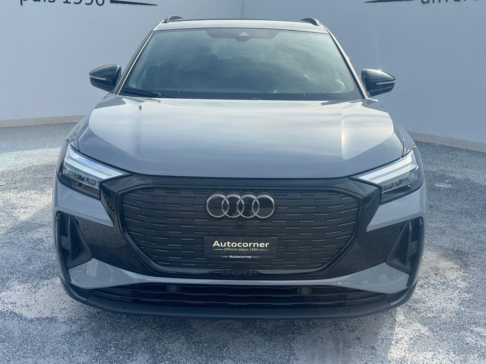 AUDI Q4 e-tron 50 quattro-showroom-element-2