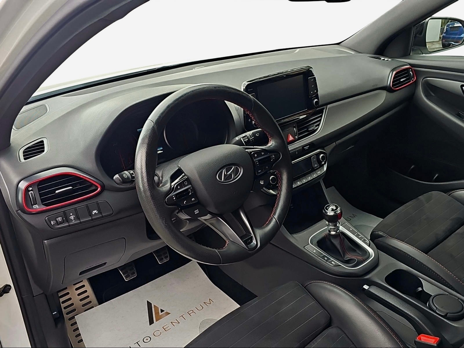 HYUNDAI i30 Fastback N 2.0 T-GDi-showroom-element-1