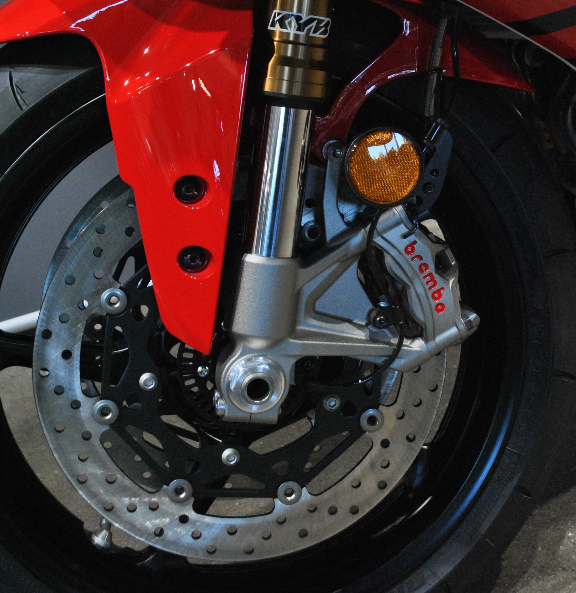 YAMAHA YZF-R9-image-8