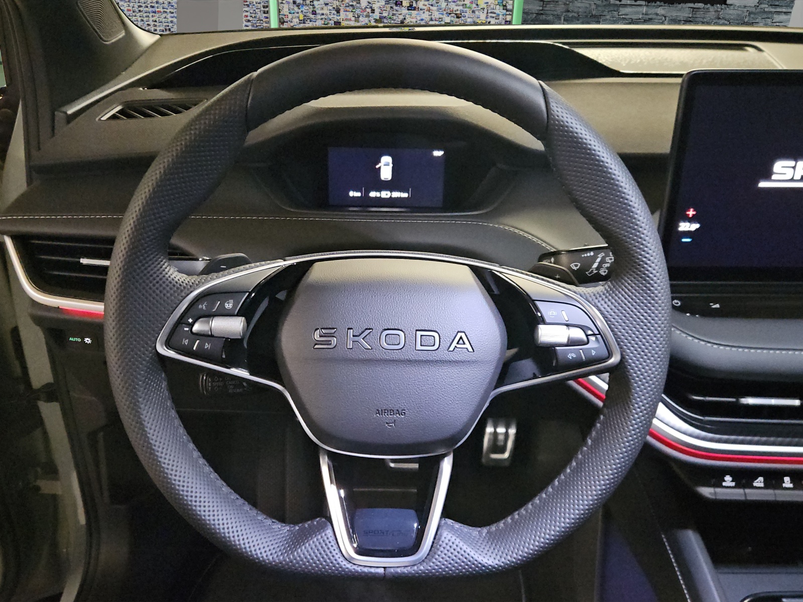 SKODA Elroq 85x Sportline 4x4-image-10
