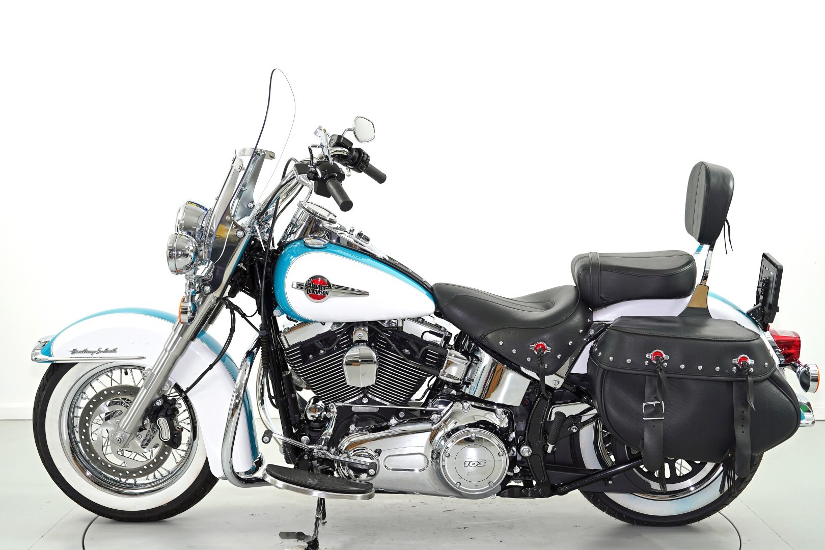 HARLEY-DAVIDSON FLSTC 1690 Heritage Softail Classic ABS-image-4