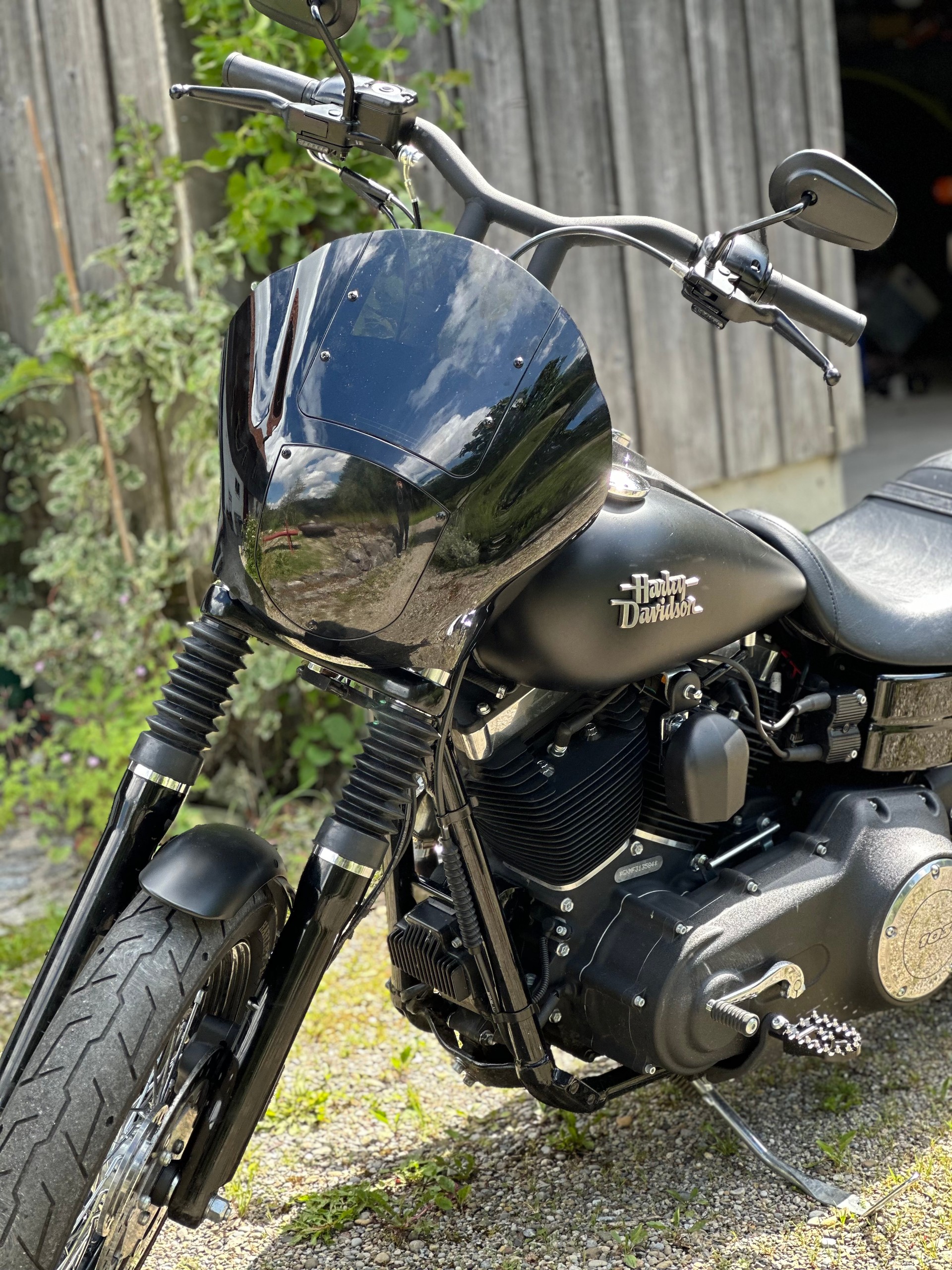 HARLEY-DAVIDSON FXDB Dyna Street Bob 103 ABS