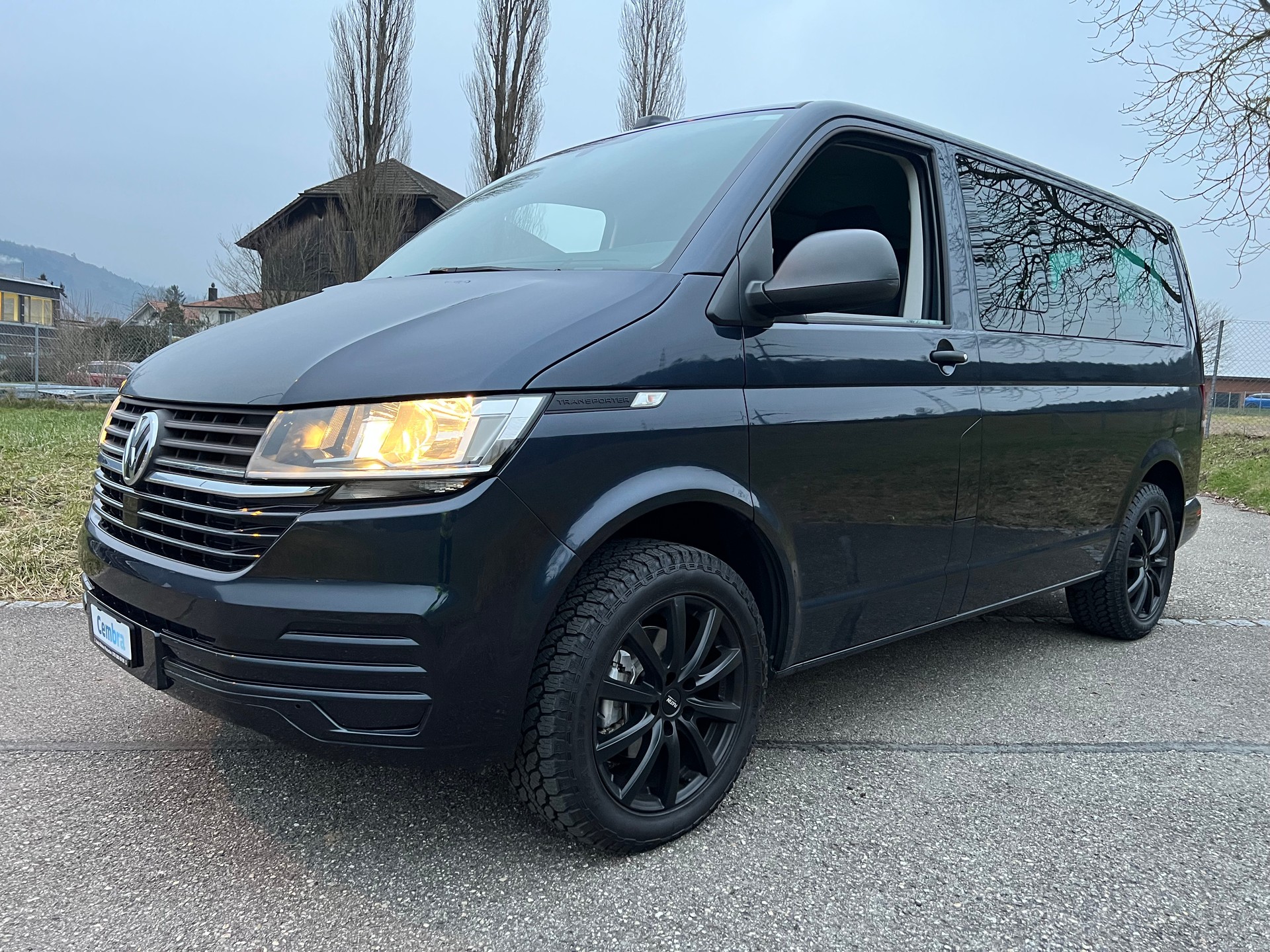 VW VW BUS 9 PLÄTZER AUTOMAT DSG T6.1 2.0 TDI . CH WAGEN. GEPFLEGT. LEASING AB 499.--image-30