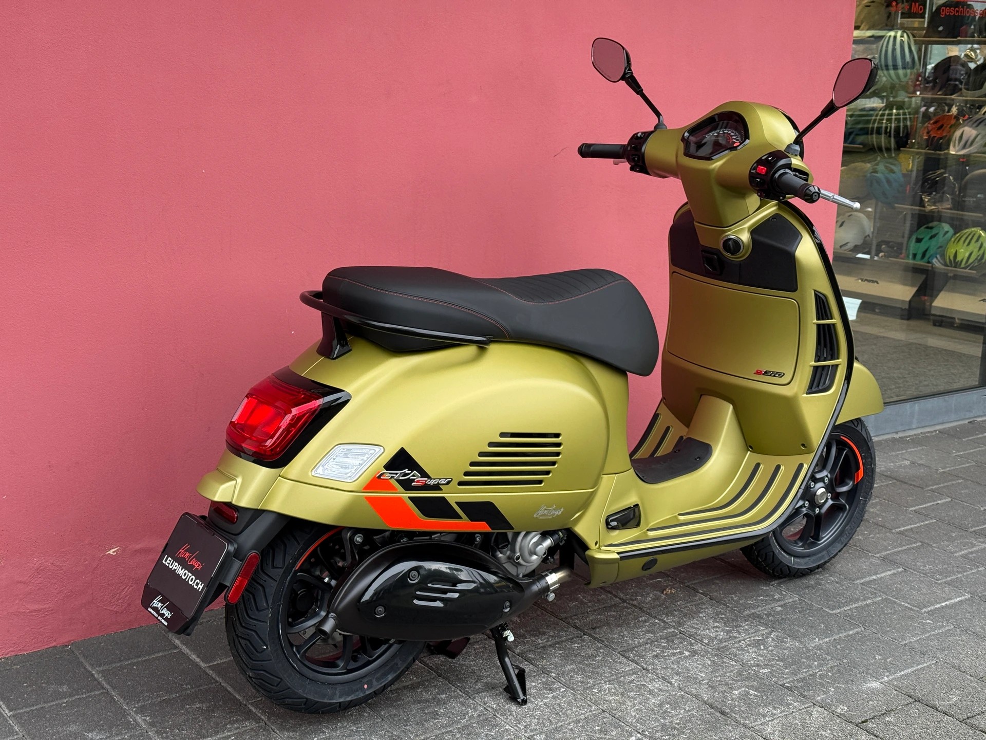 PIAGGIO Vespa GTS 125 Super Sport RST Euro 5+-image-11