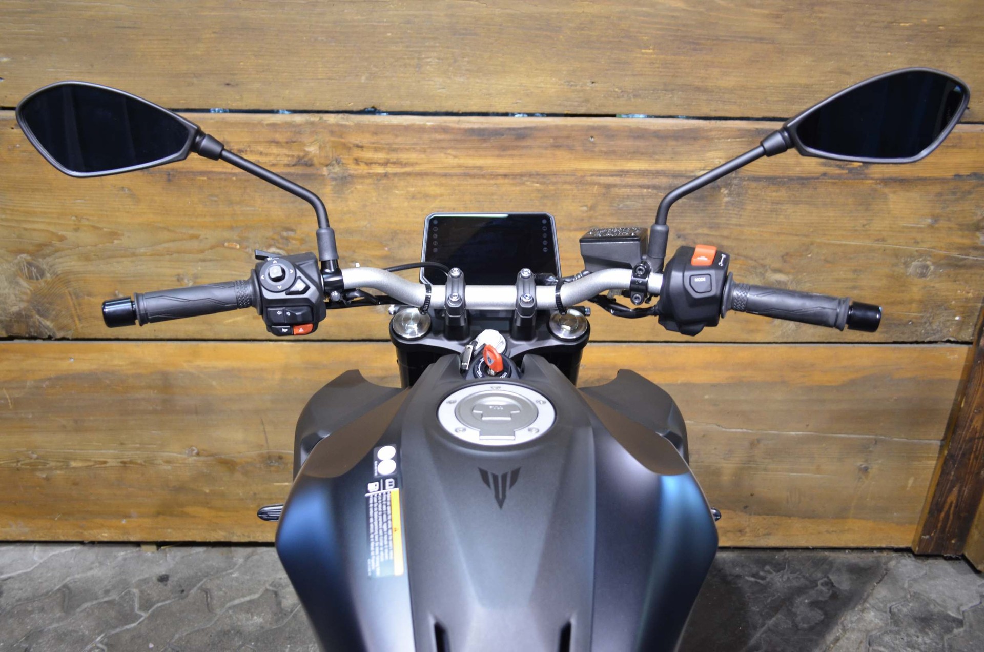 YAMAHA MT-07 ABS-image-2