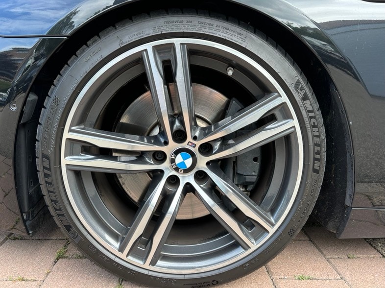 BMW 650-image-9