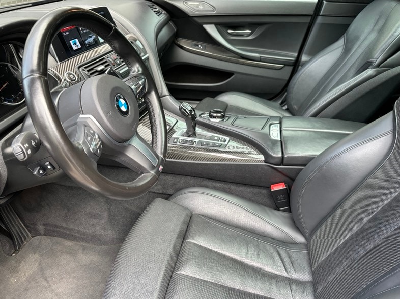 BMW 650-showroom-element-2