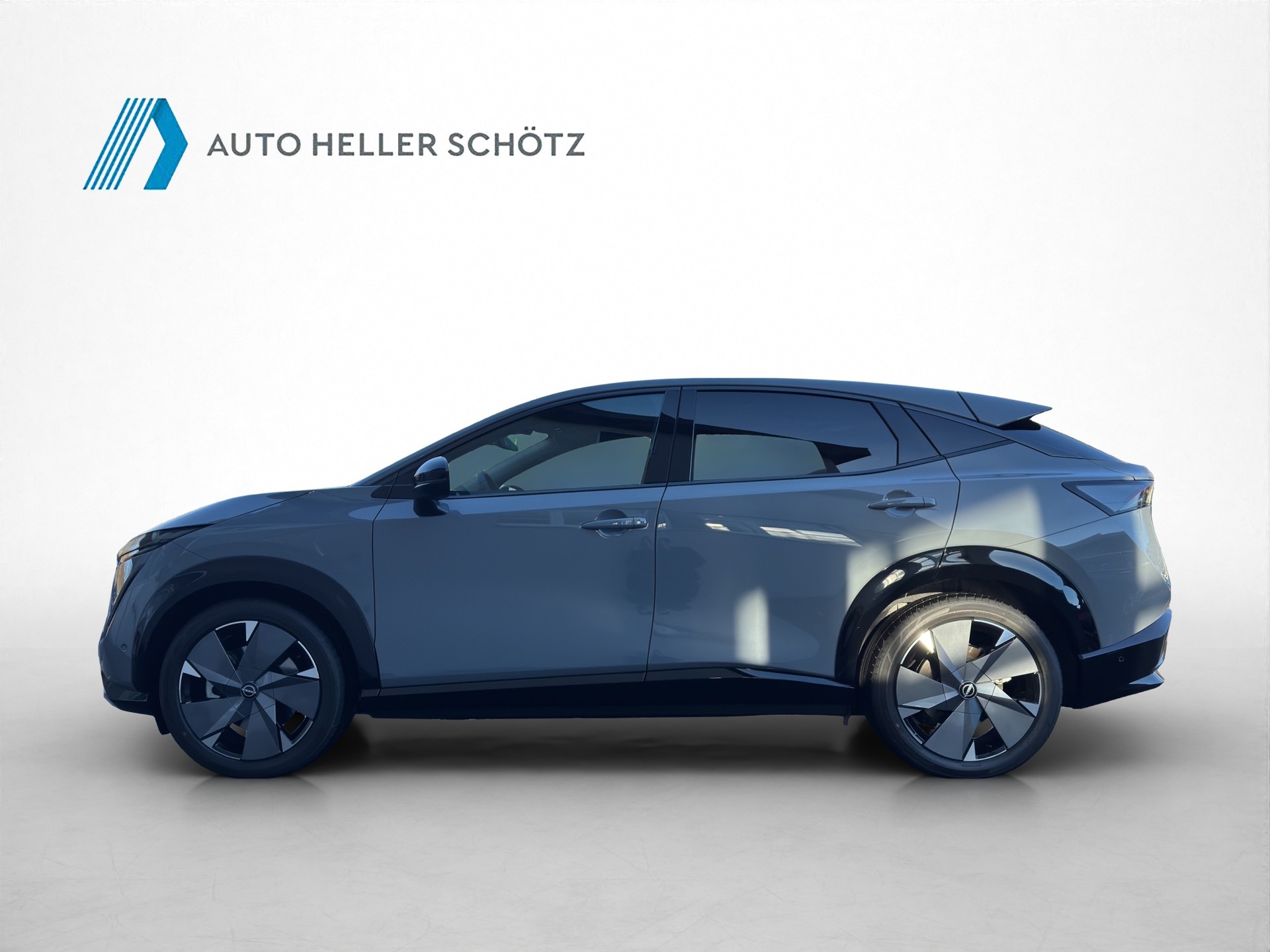 NISSAN Ariya 87 kWh e-4orce Evolve Allrad-image-2