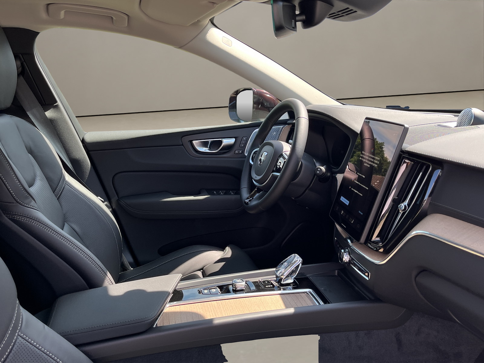 VOLVO XC60 2.0 T8 TE Ultra Bright eAWD-image-10