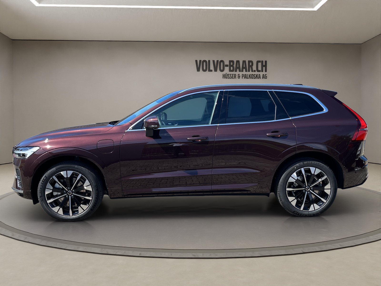 VOLVO XC60 2.0 T8 TE Ultra Bright eAWD-showroom-element-1