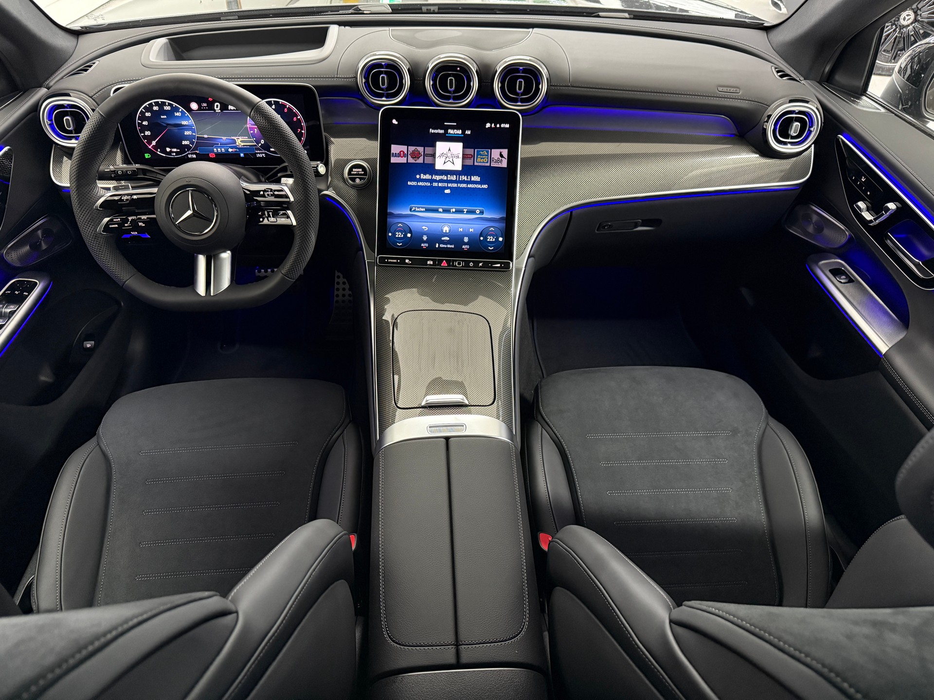 MERCEDES-BENZ GLC 200 4MATIC-image-6