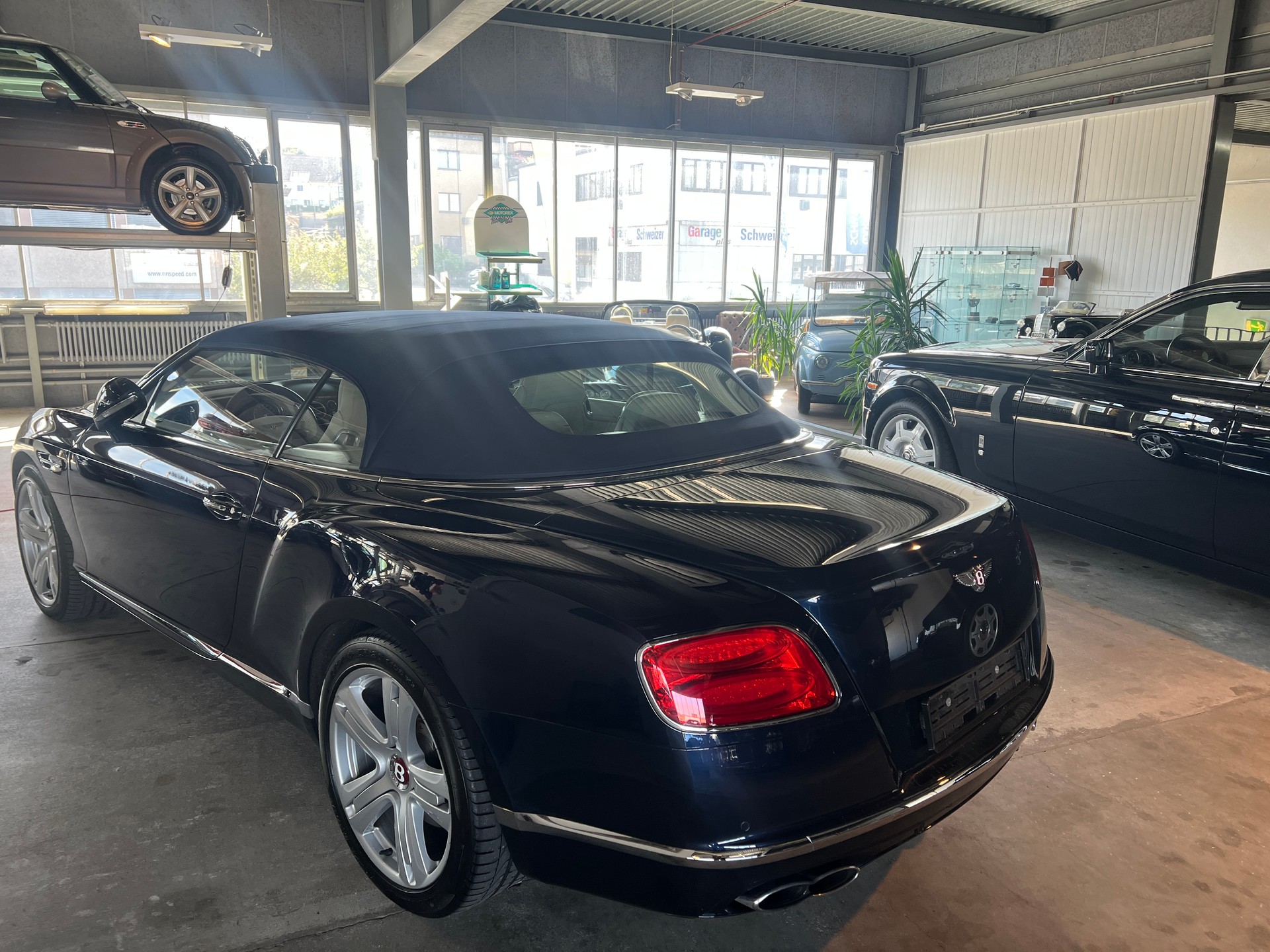 BENTLEY Continental GTC 4.0 V8 / Facelift ab 09/2015-image-7