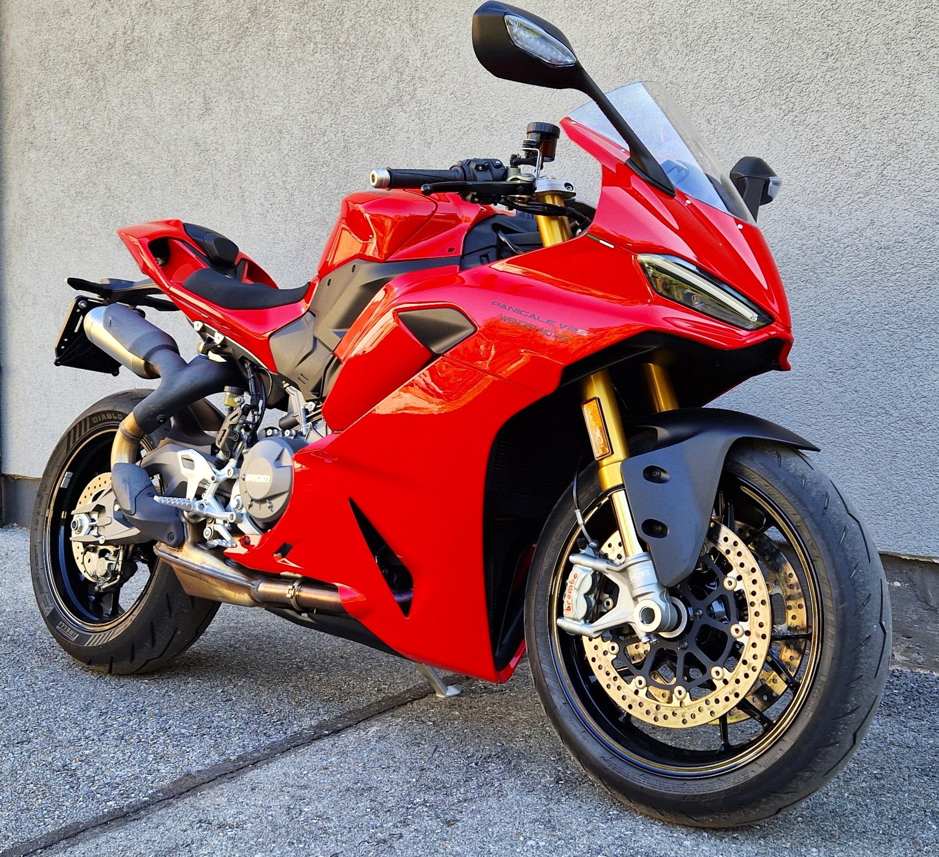 DUCATI Panigale V2s-image-1