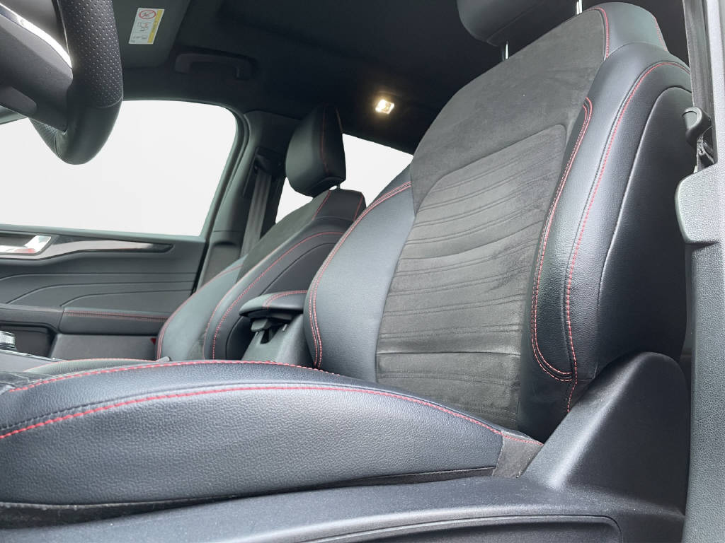 FORD Kuga 2.5 Hybrid ST-Line X 4x4-image-4
