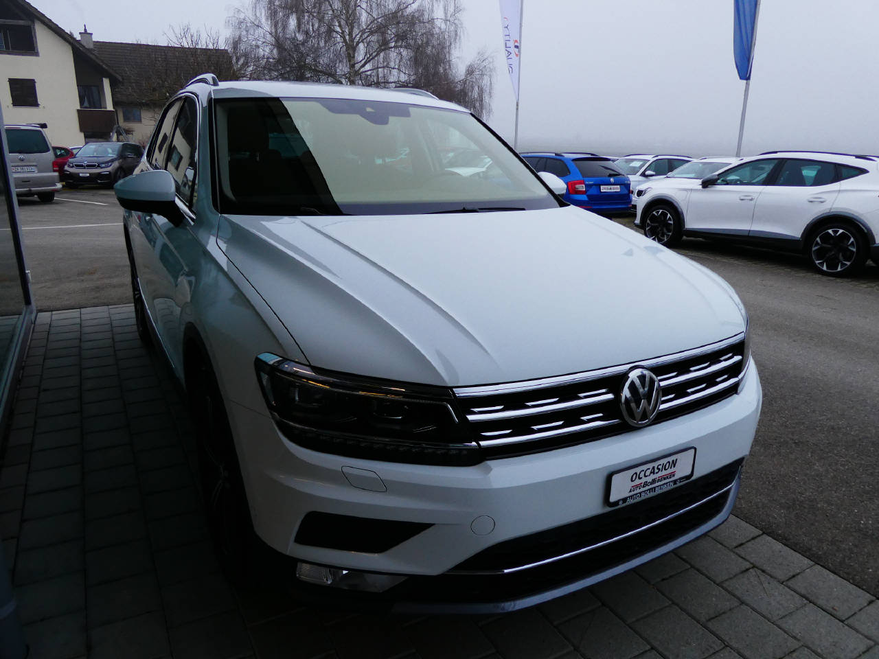 VW Tiguan 2.0 TDI SCR Highline DSG-showroom-element-3