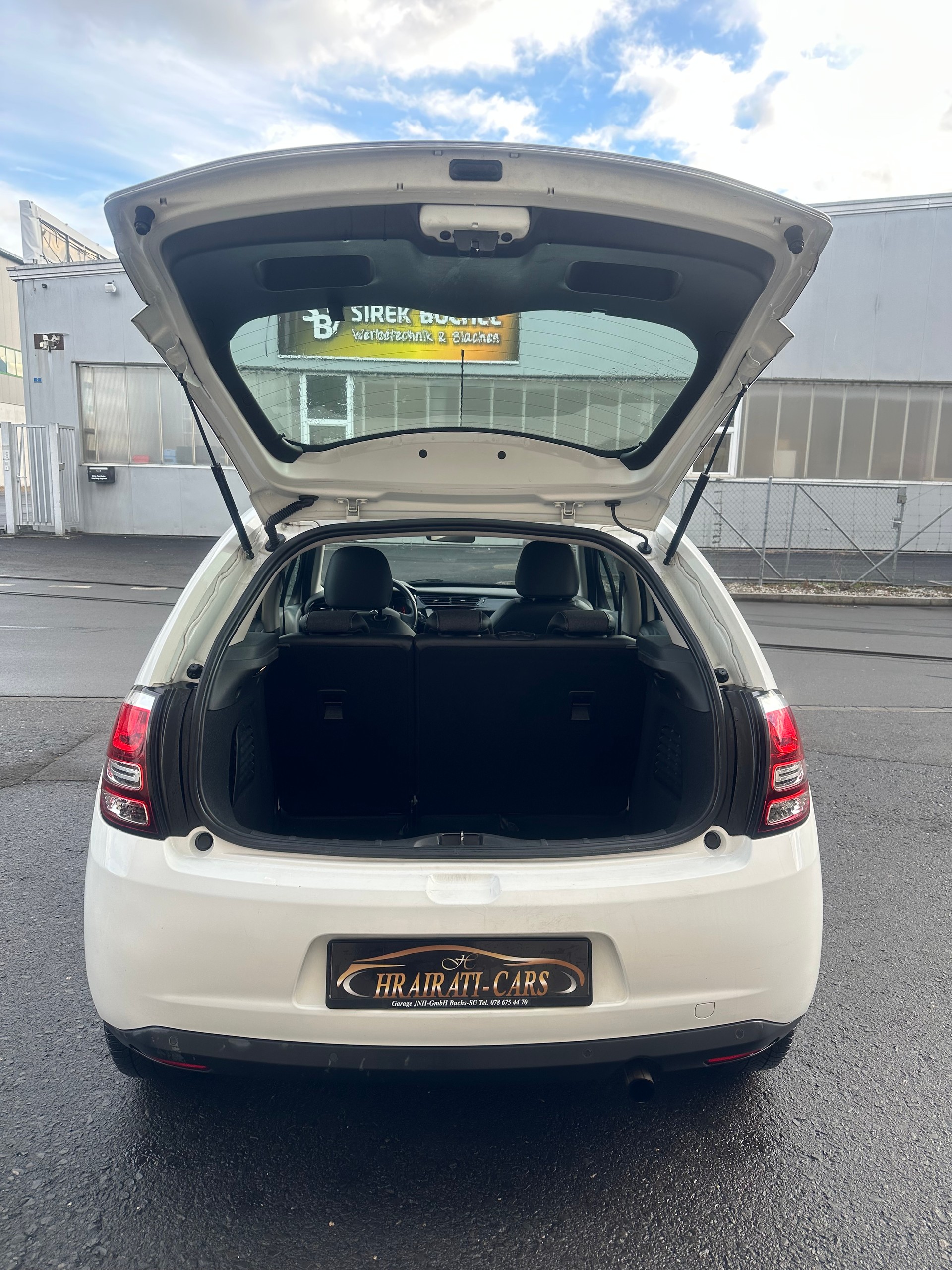 CITROEN C3 1.2i PureTech Red Block-image-6