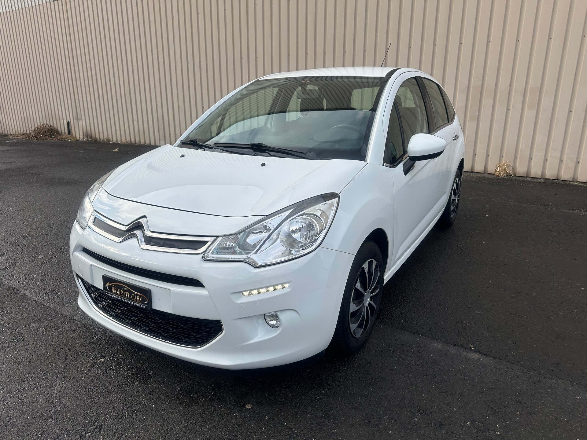 CITROEN C3 1.2i PureTech Red Block-image-2