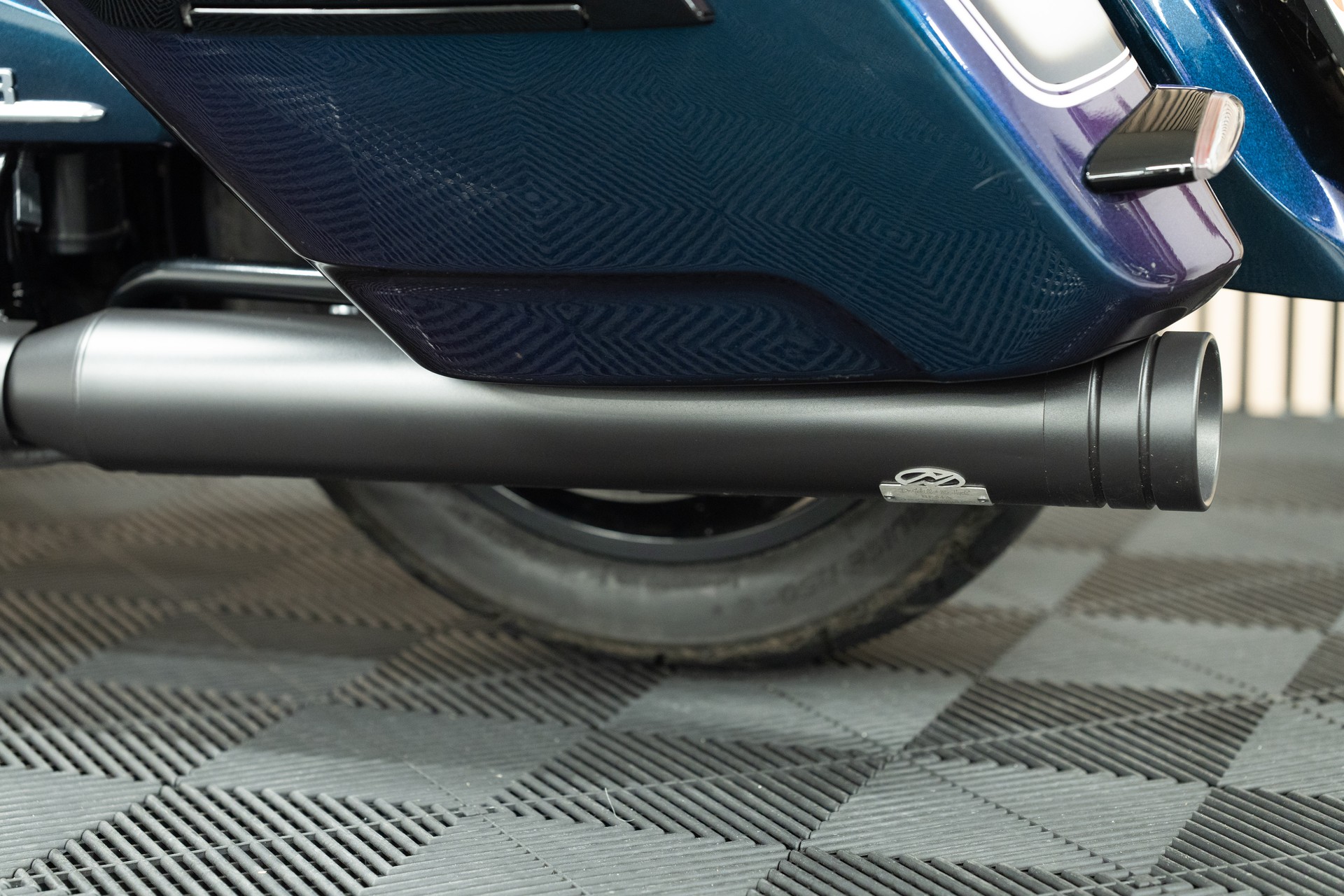 BMW R 18 B mit Jekill & Hyde Klappenauspuffanlage-image-5