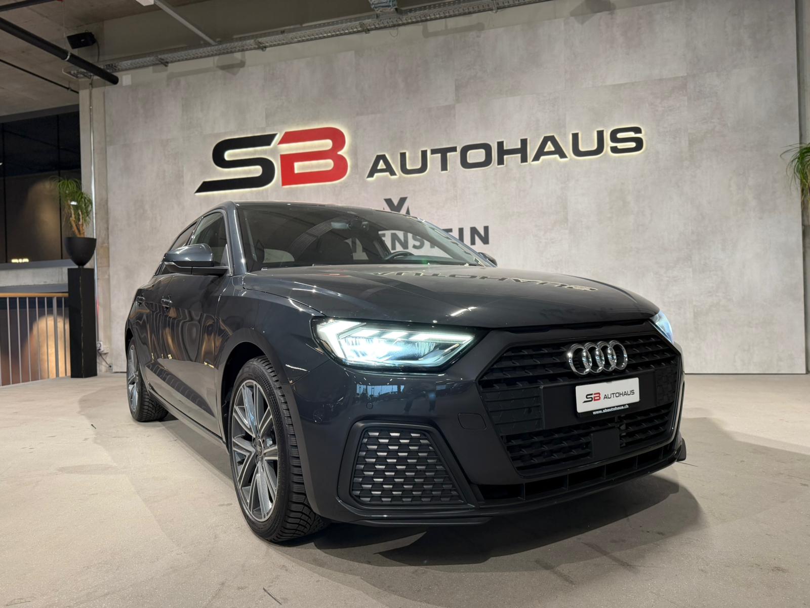 AUDI A1 Sportback 35 TFSI S-tronic-showroom-element-3