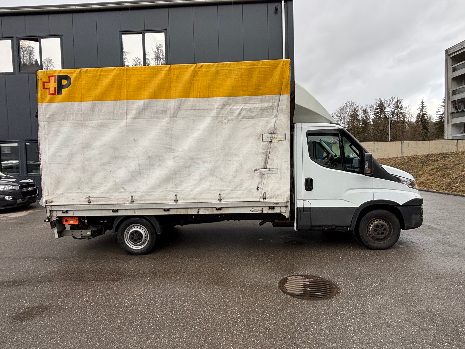 IVECO 35 S 16-showroom-element-2