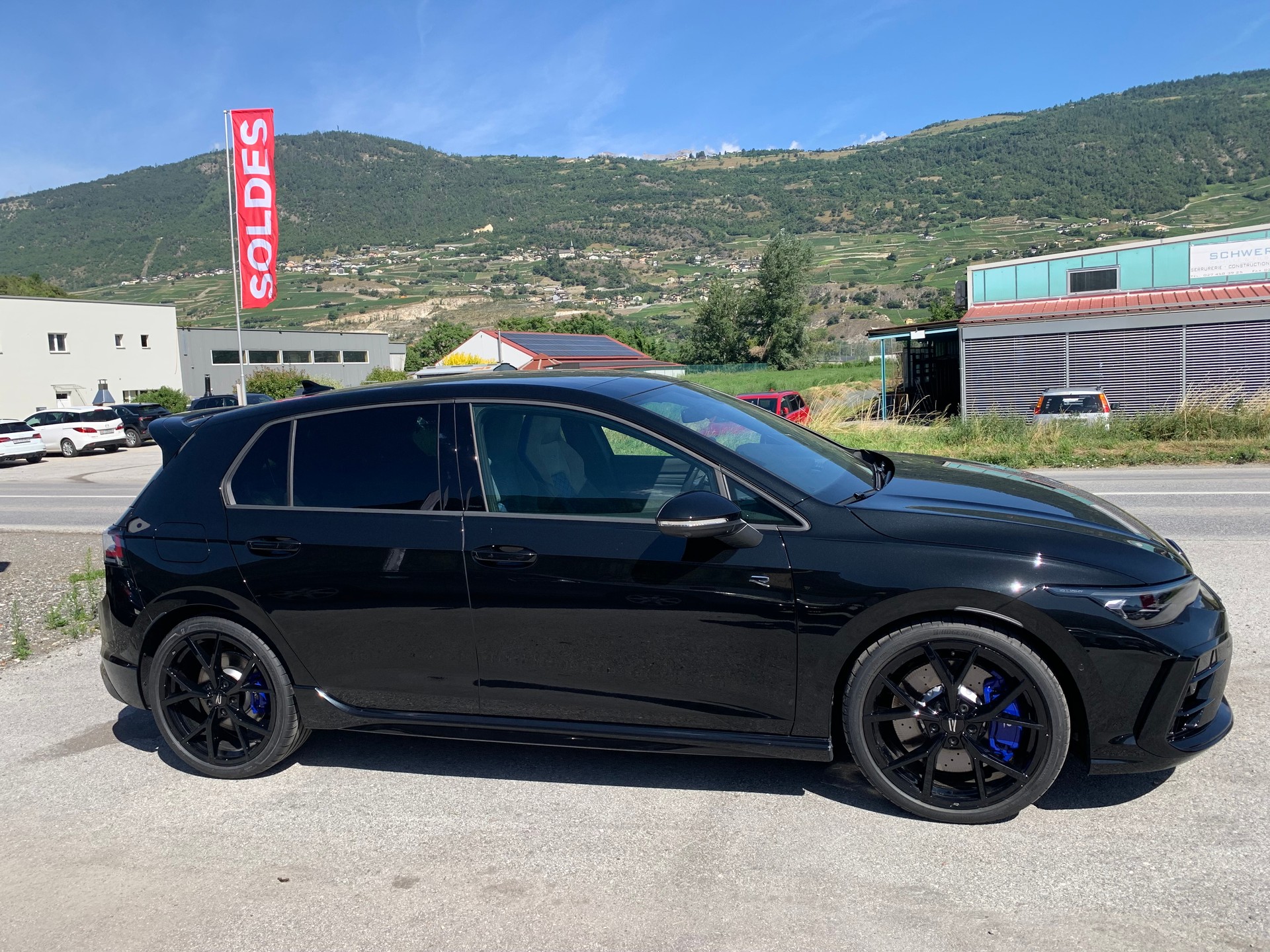 VW Golf 2.0 TSI R DSG 4 Motion-image-5