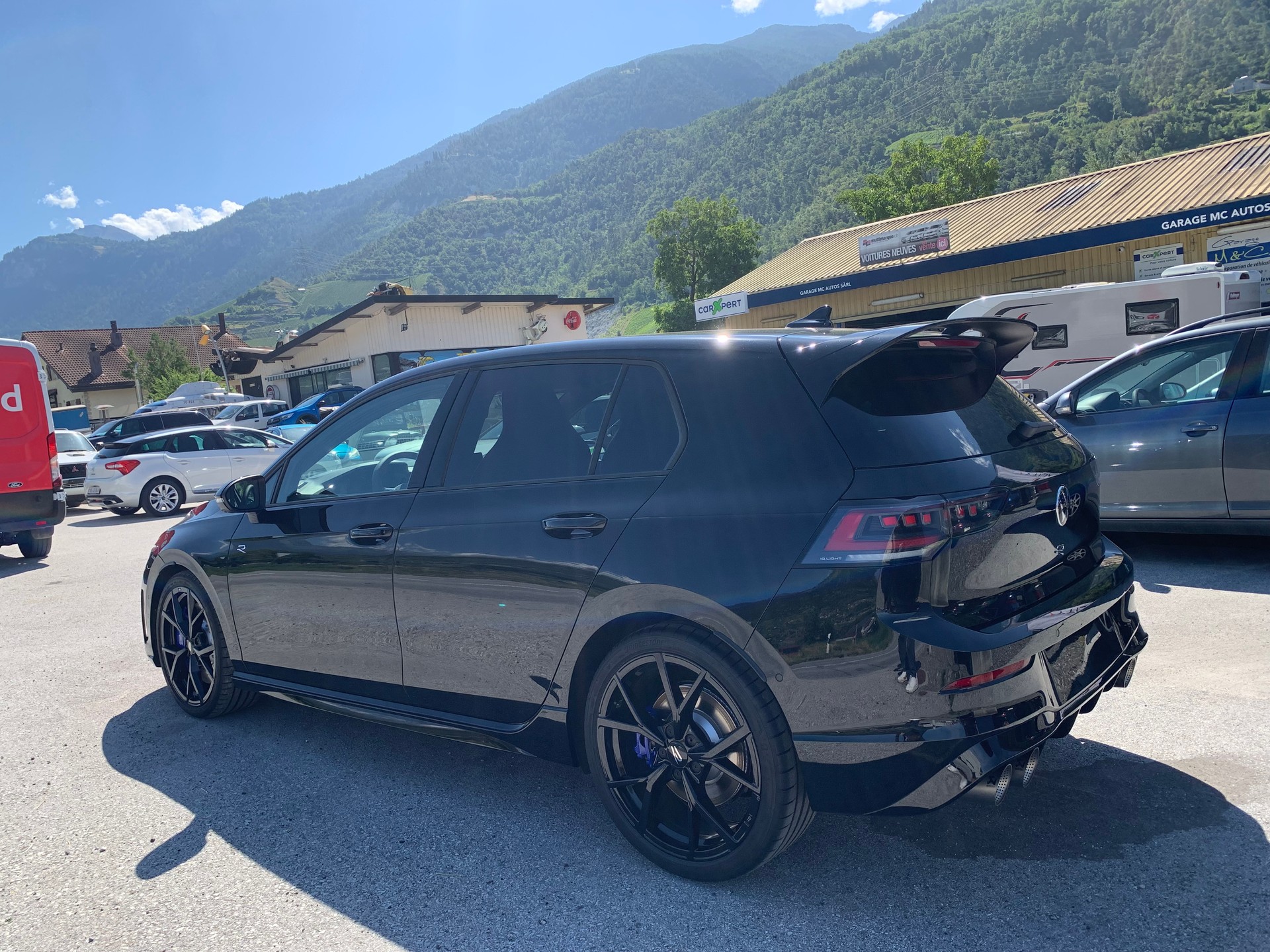 VW Golf 2.0 TSI R DSG 4 Motion-image-8