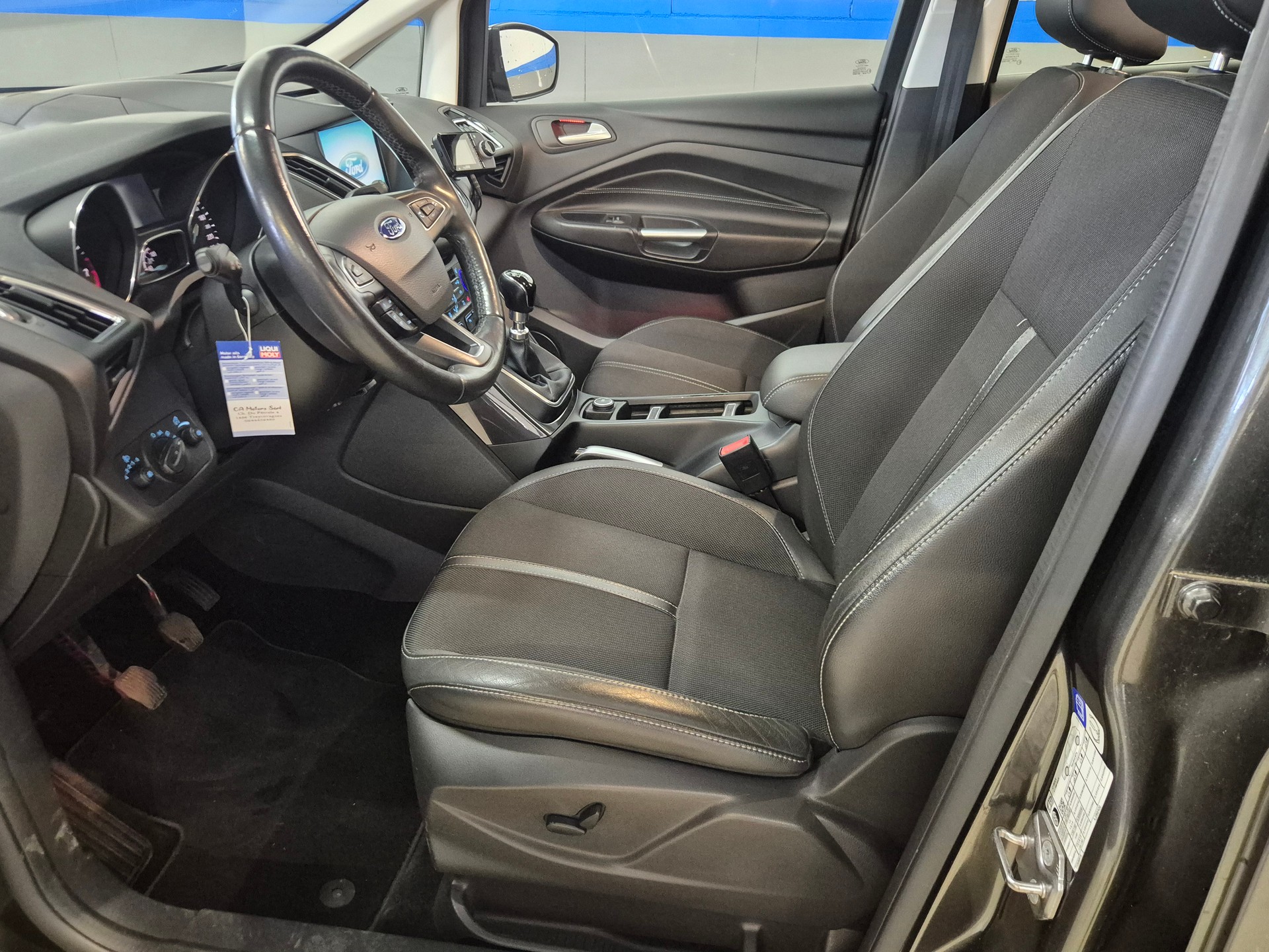 FORD C-Max 1.5 SCTi Titanium-image-5