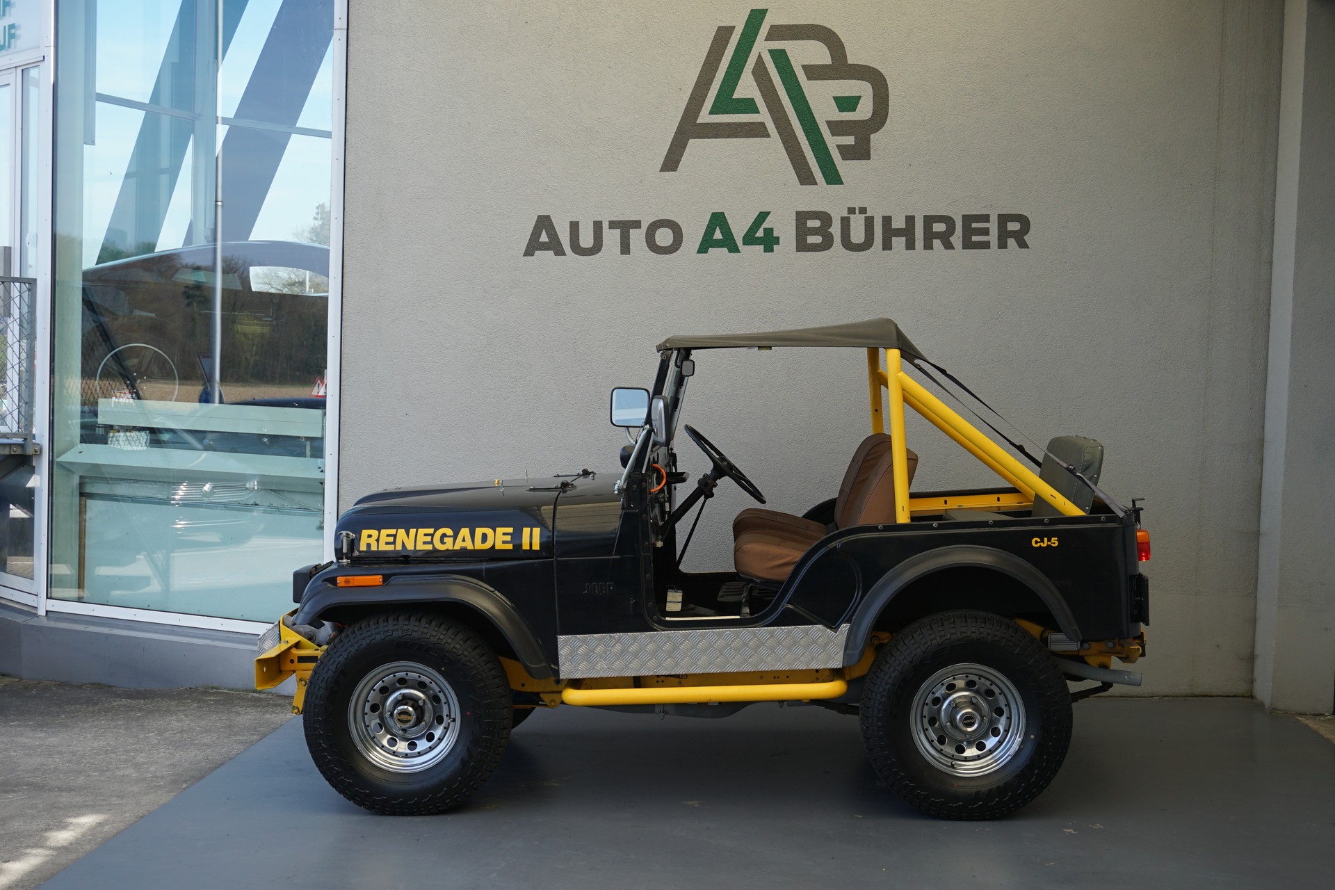 JEEP CJ 5 "Renegarde" 2,2lt. Benziner 75PS mit revidierten Motor