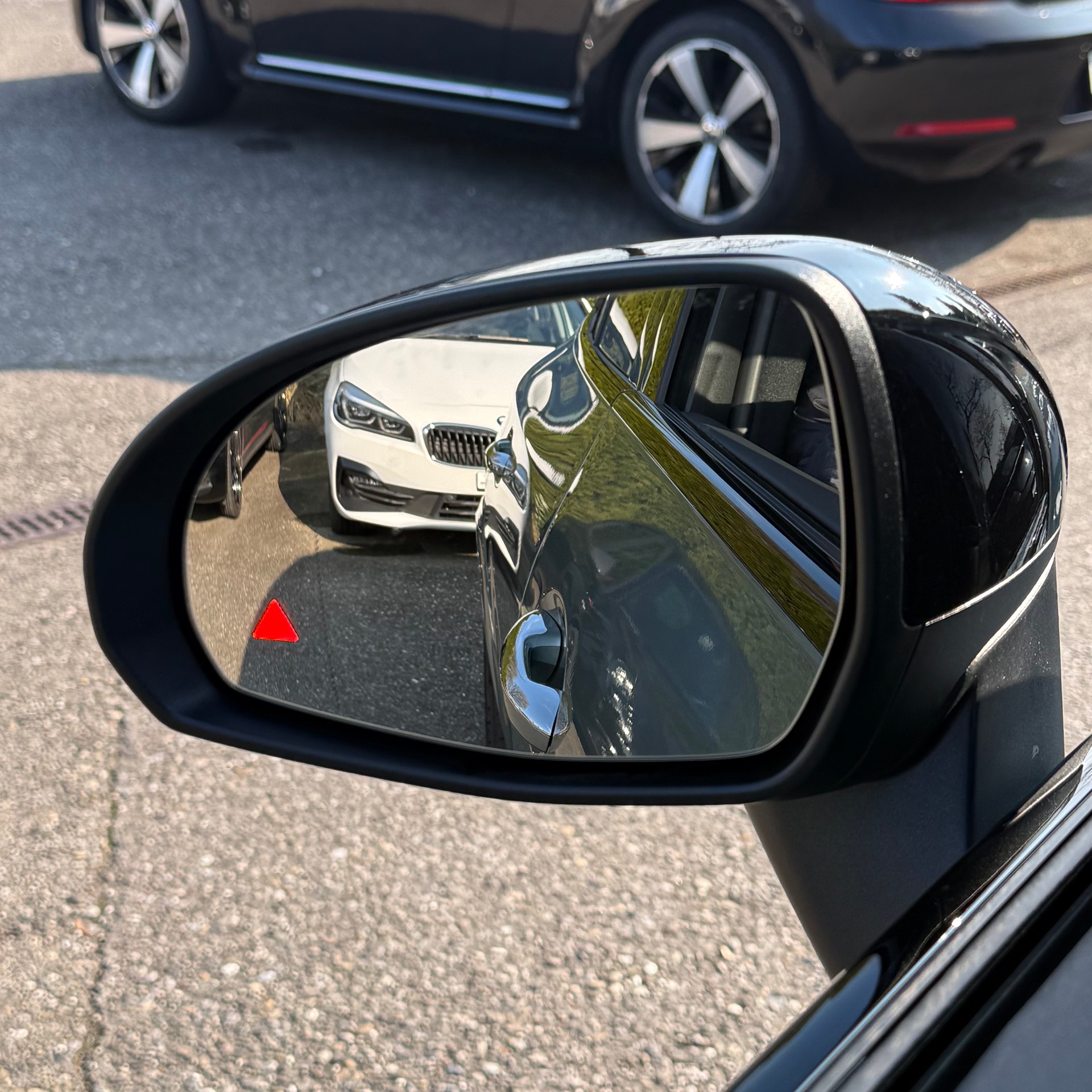 MERCEDES-BENZ GLC 300 AMG LINE 4Matic 9G-Tronic *CH-FAHRZEUG - 4 JAHRE GARANTIE - PANORAMA-DACH*-image-24