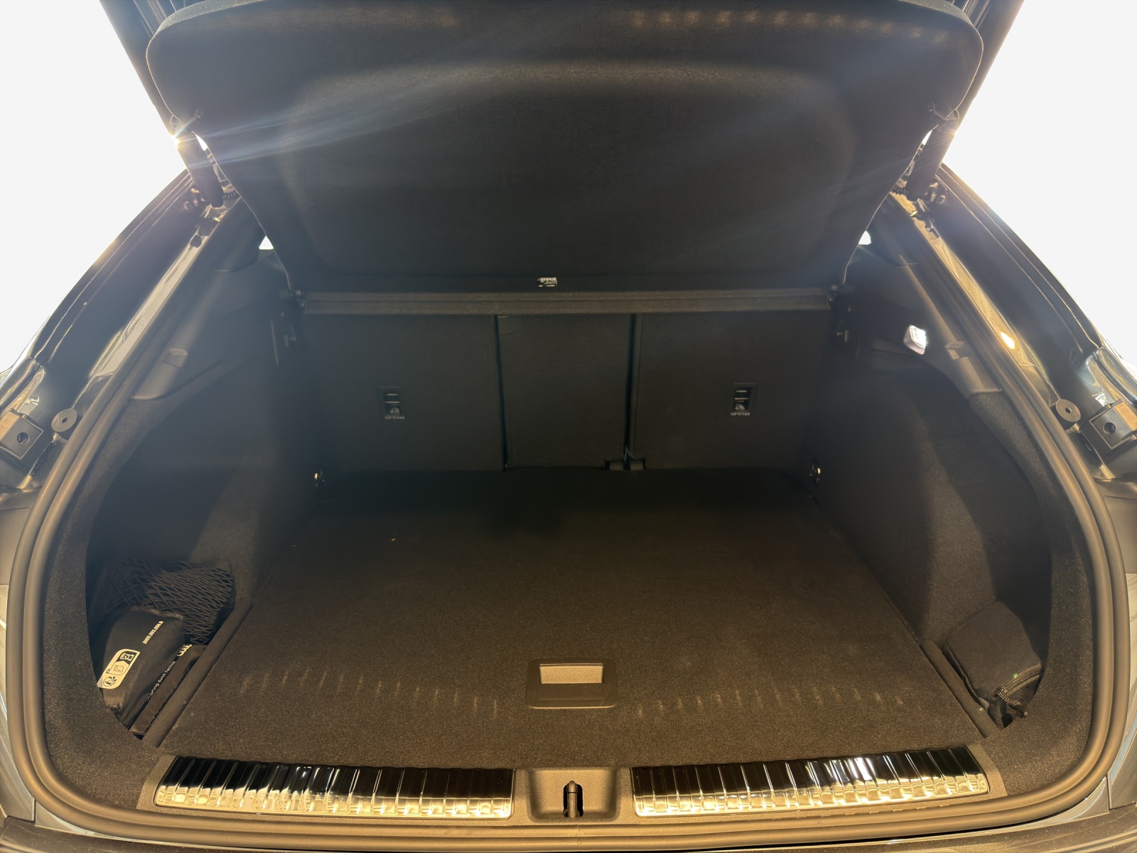 AUDI Q3 Sportback TFSI quattro 195 kW S tronic-image-12