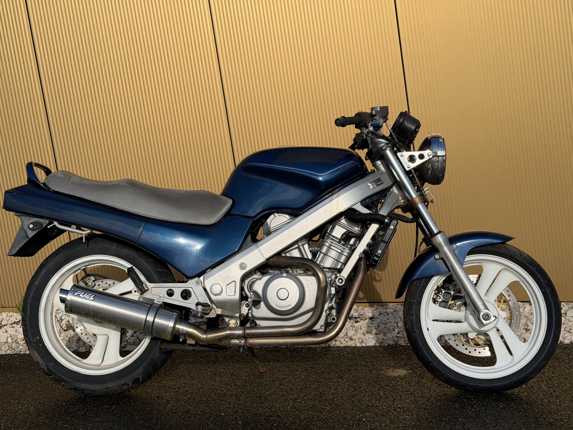HONDA NTV 650 Revere J-image-3